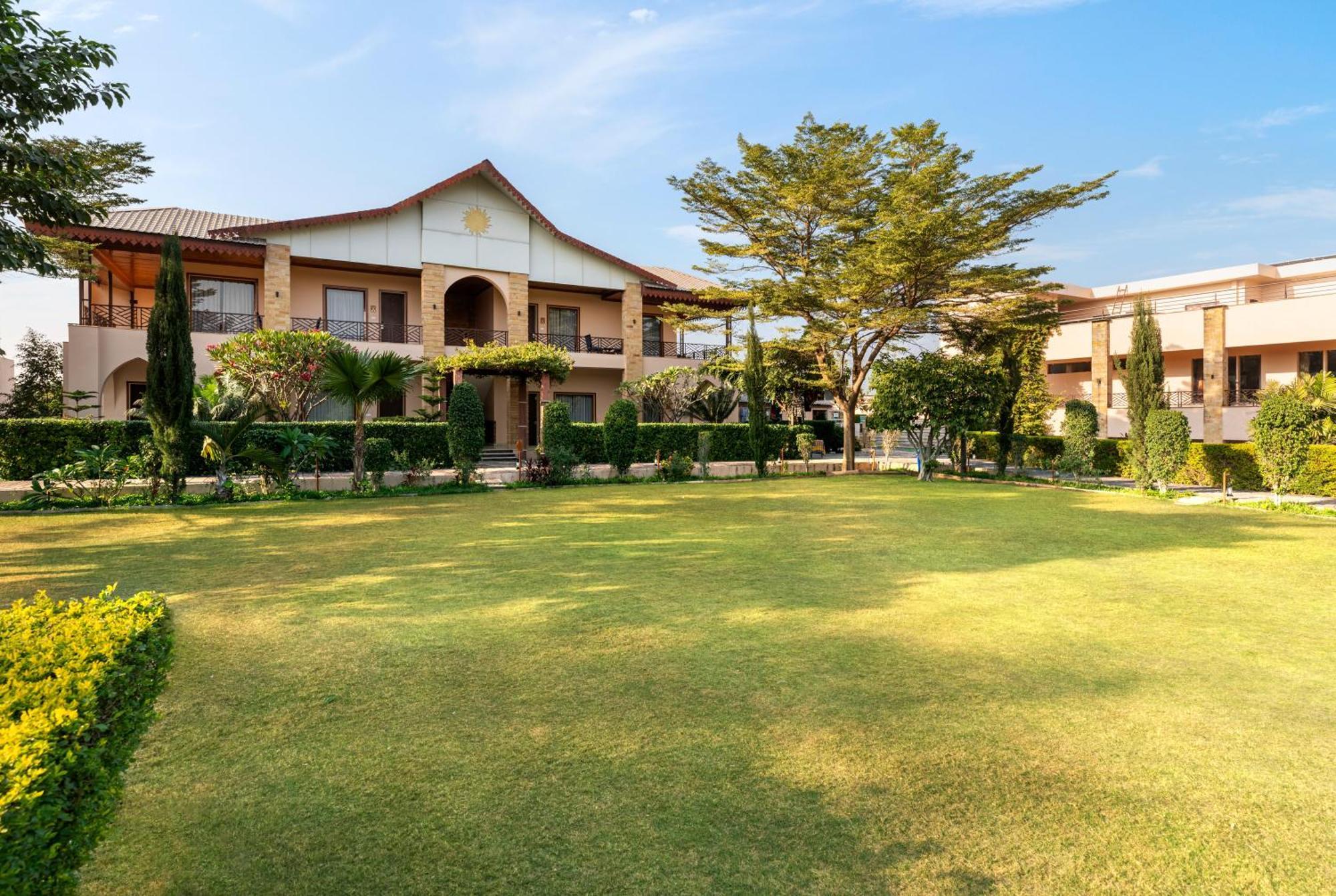 Abhyaran Resort & Spa Ranthambore Sawai Madhopur Buitenkant foto