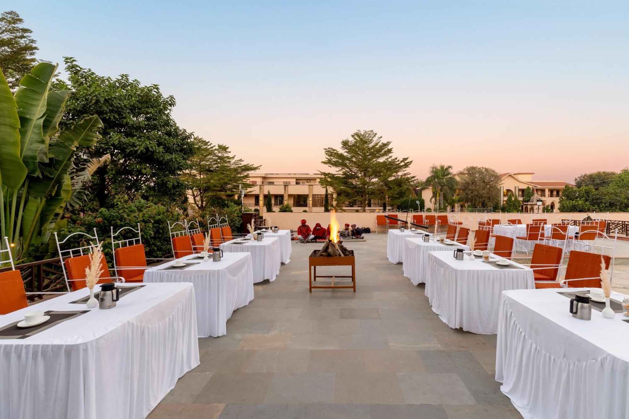 Abhyaran Resort & Spa Ranthambore Sawai Madhopur Buitenkant foto